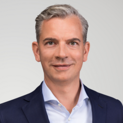 Dr. Matthias